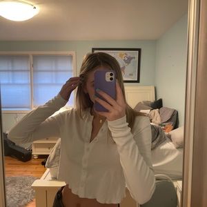 Brandy Melville Button Long-sleeve!